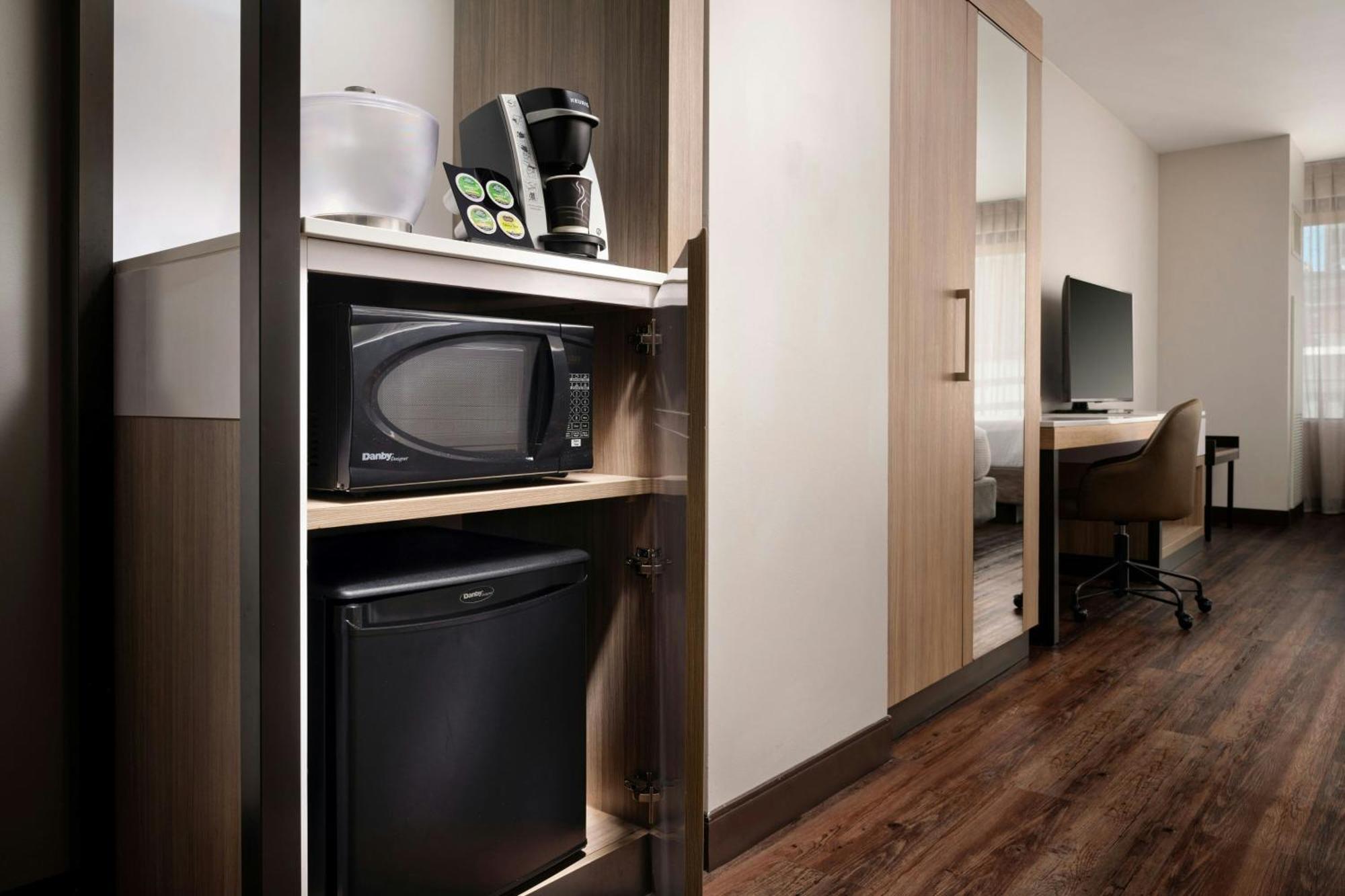 Springhill Suites By Marriott New Orleans Downtown/Canal Street Exterior foto