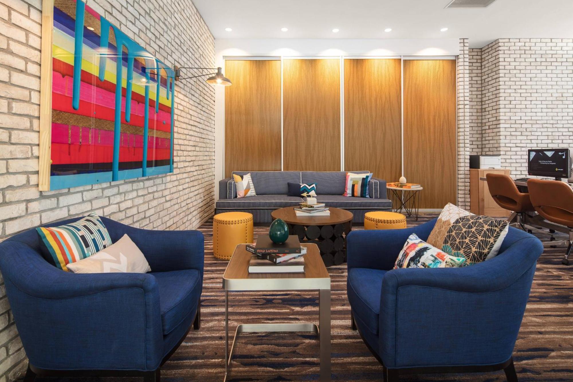 Springhill Suites By Marriott New Orleans Downtown/Canal Street Exterior foto